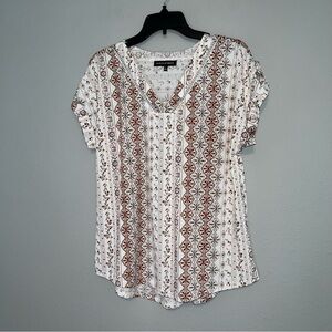 Fifty Street V-Neck with Cut Aways Top Size L